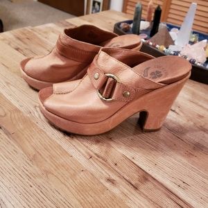 Lucky Brand NWOT Open Toe Clogs
